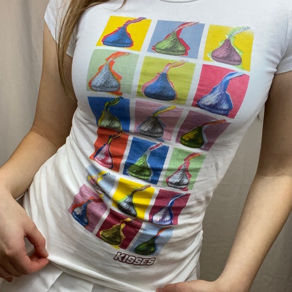 Hershey Kisses White Graphic Andy Warhol Tee Shirt - Picture 3 of 5